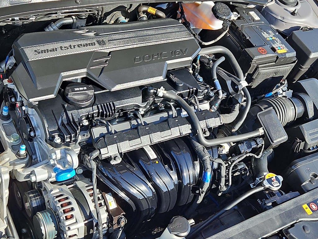 Thumbnail: 2025 Hyundai Elantra - 8