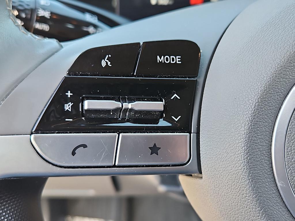 Thumbnail: 2025 Hyundai Elantra - 29