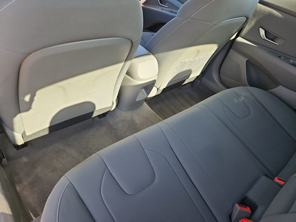 Thumbnail: 2025 Hyundai Elantra - 11