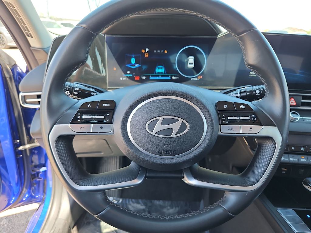 Thumbnail: 2025 Hyundai Elantra - 14