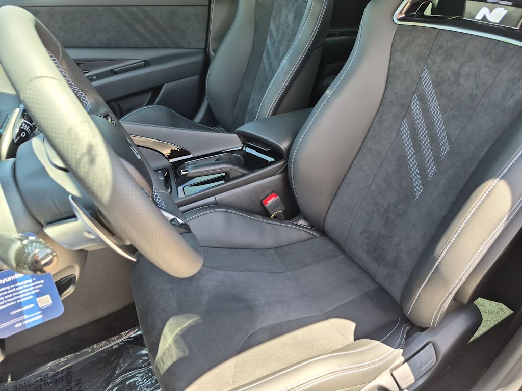 Thumbnail: 2026 Hyundai Elantra - 10