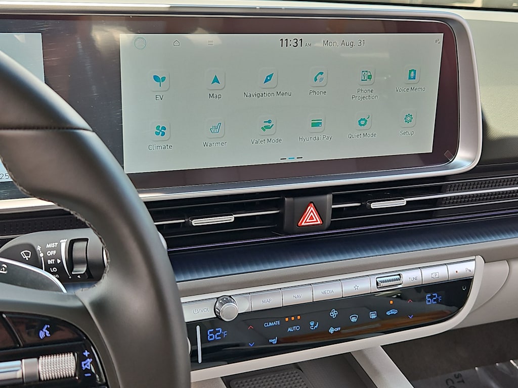 Thumbnail: 2023 Hyundai Ioniq 6 - 11
