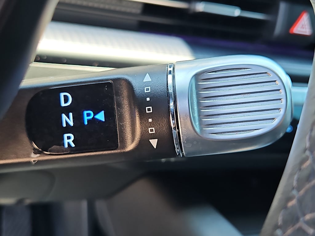 Thumbnail: 2023 Hyundai Ioniq 6 - 34