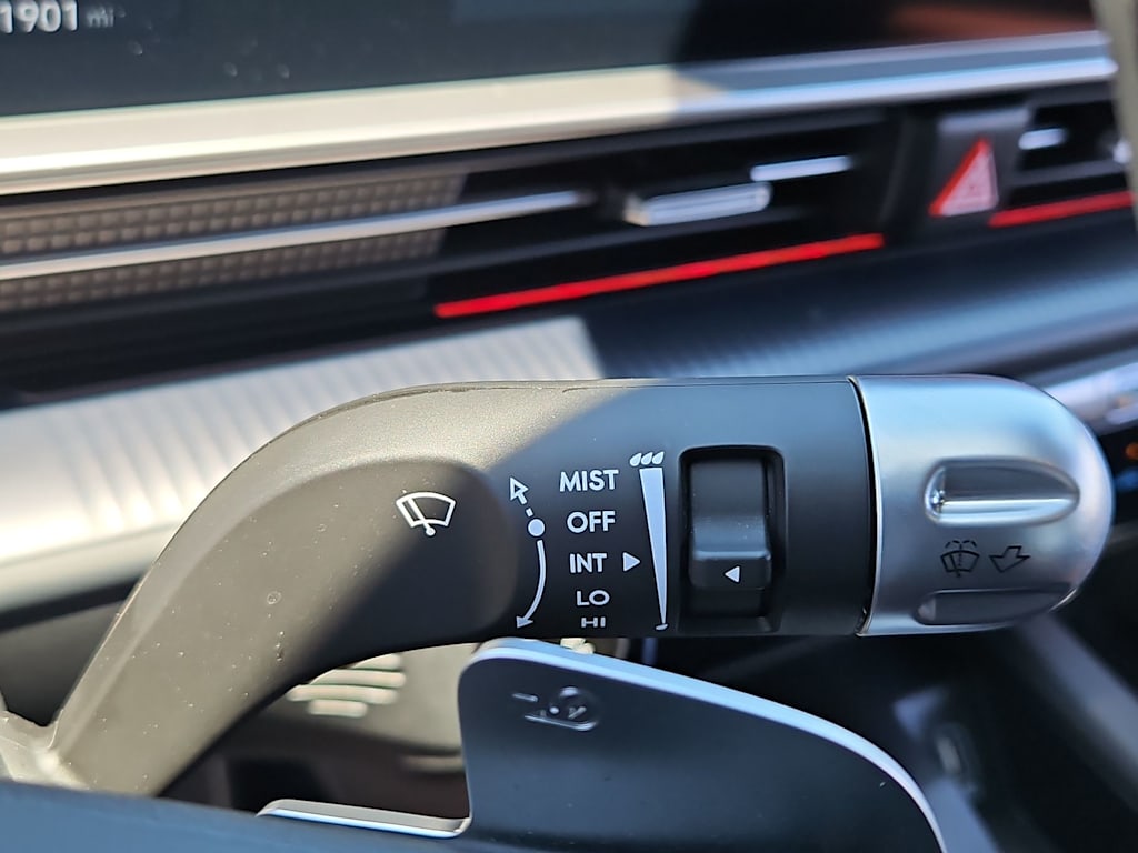 Thumbnail: 2024 Hyundai Ioniq 6 - 29
