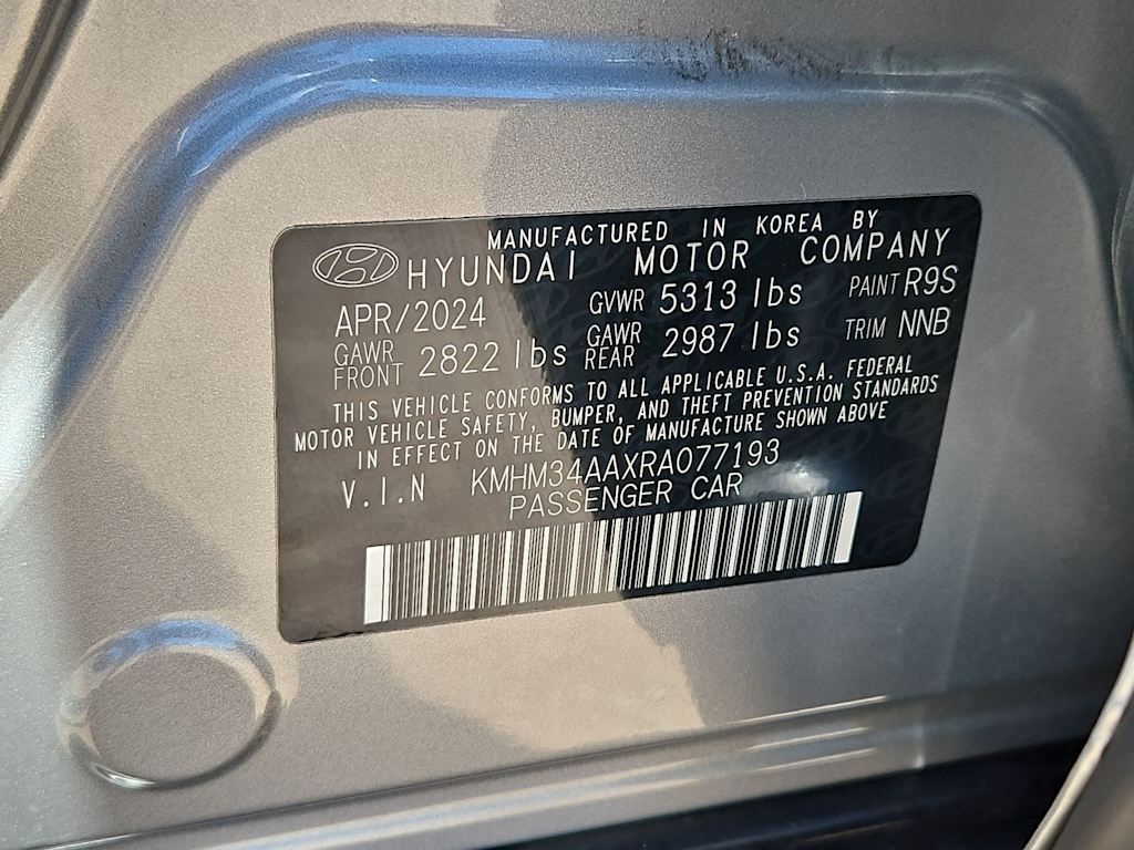 Thumbnail: 2024 Hyundai Ioniq 6 - 18