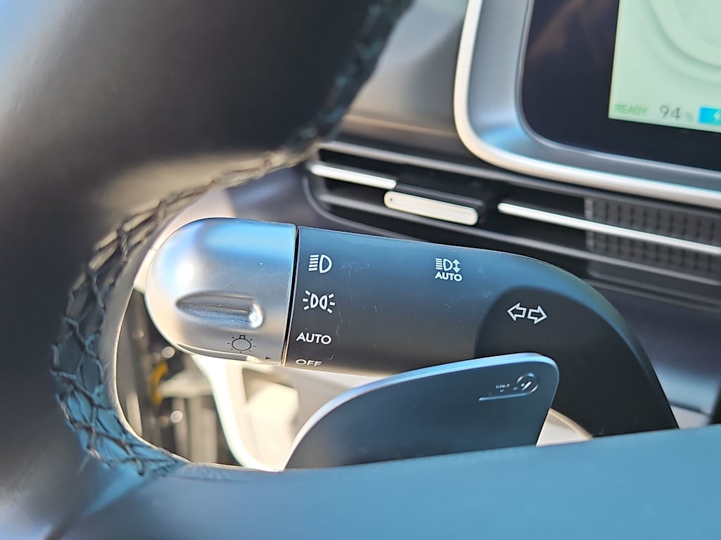 Thumbnail: 2023 Hyundai Ioniq 6 - 28