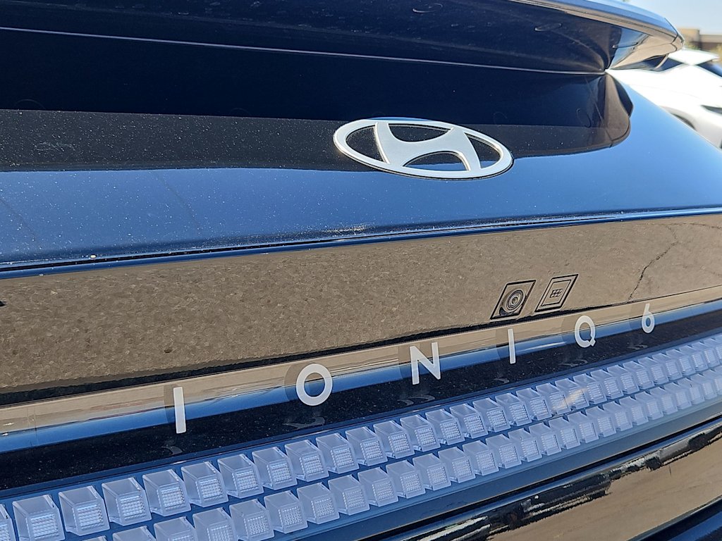Thumbnail: 2024 Hyundai Ioniq 6 - 23
