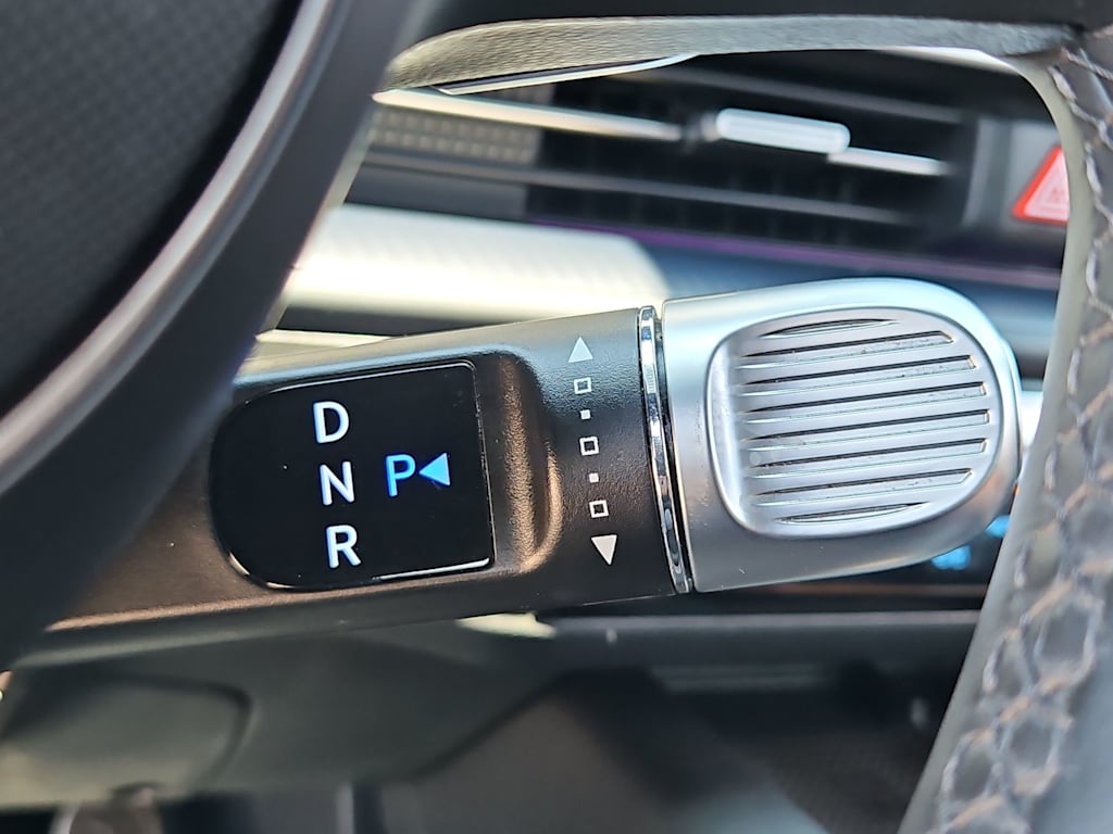 Thumbnail: 2024 Hyundai Ioniq 6 - 33