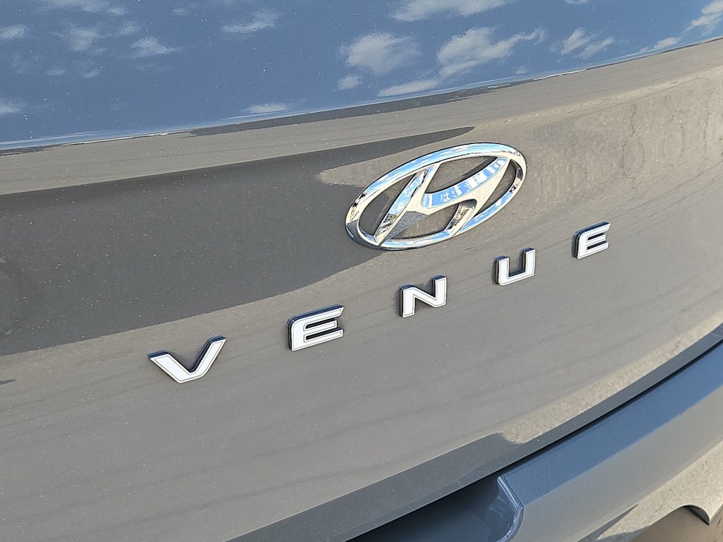 Thumbnail: 2020 Hyundai Venue - 25