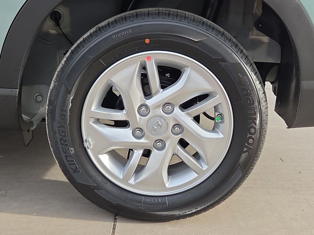 Thumbnail: 2026 Hyundai Venue - 7