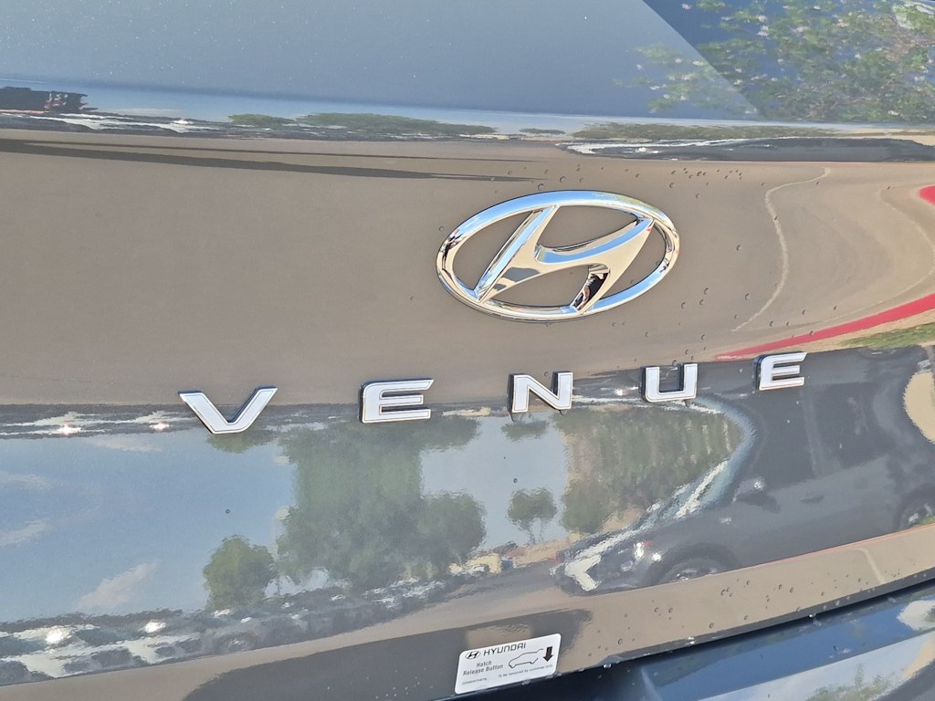 Thumbnail: 2026 Hyundai Venue - 7