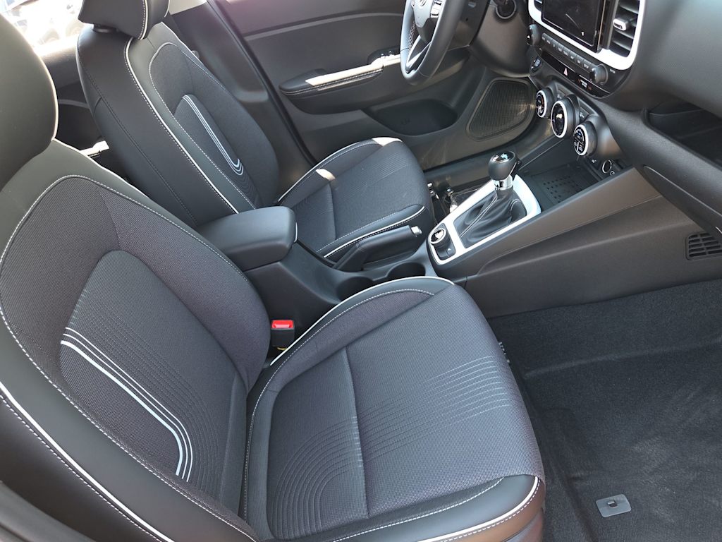 Thumbnail: 2025 Hyundai Venue - 11