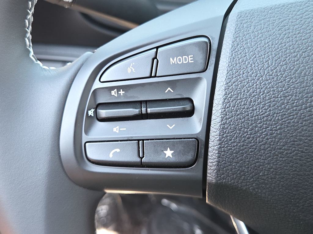 Thumbnail: 2025 Hyundai Venue - 27