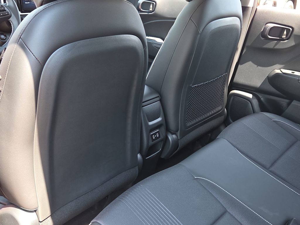 Thumbnail: 2025 Hyundai Venue - 12