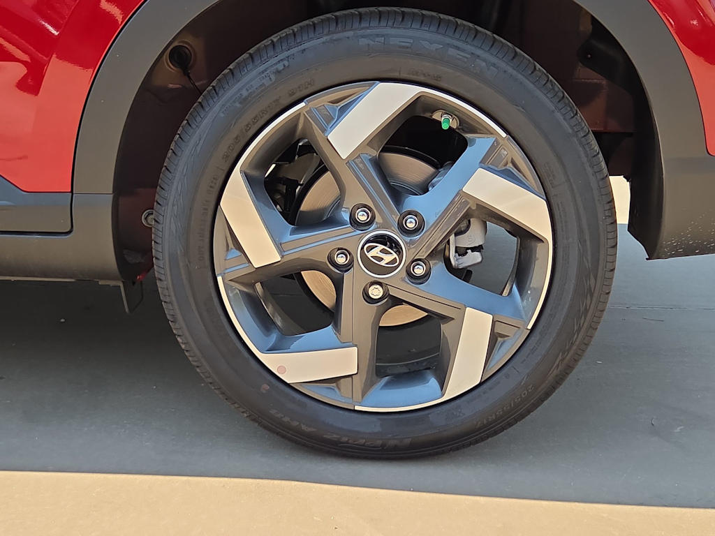 Thumbnail: 2025 Hyundai Venue - 8