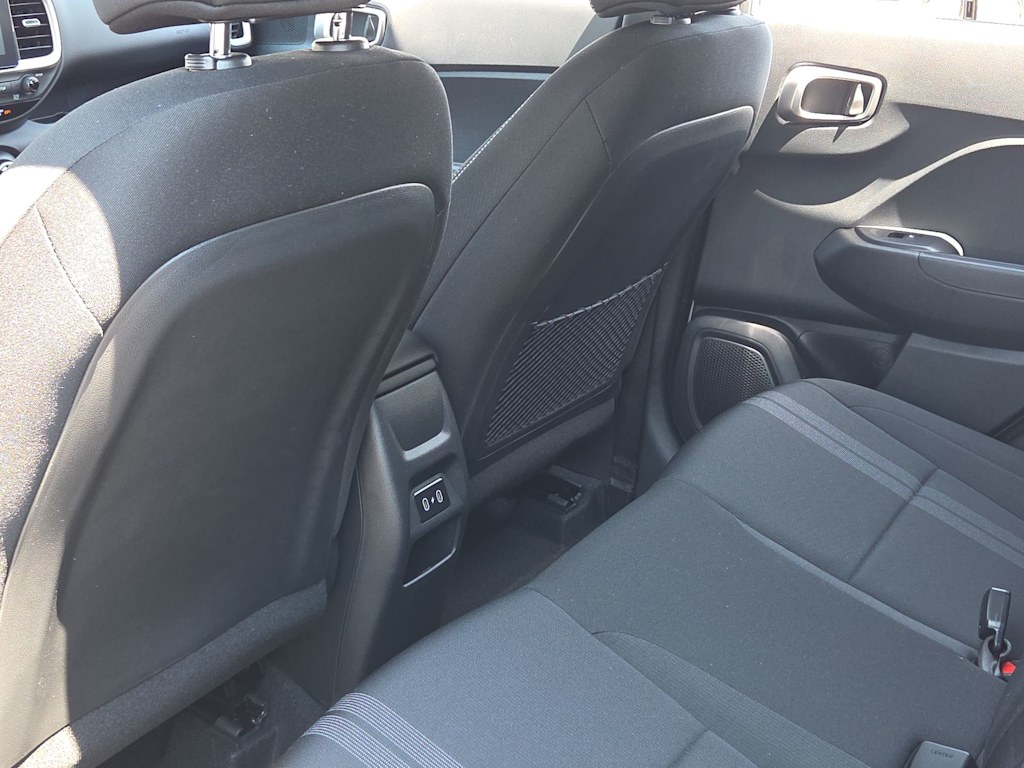 Thumbnail: 2025 Hyundai Venue - 12