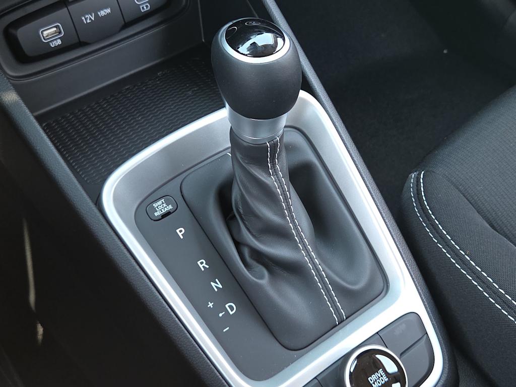 Thumbnail: 2025 Hyundai Venue - 16