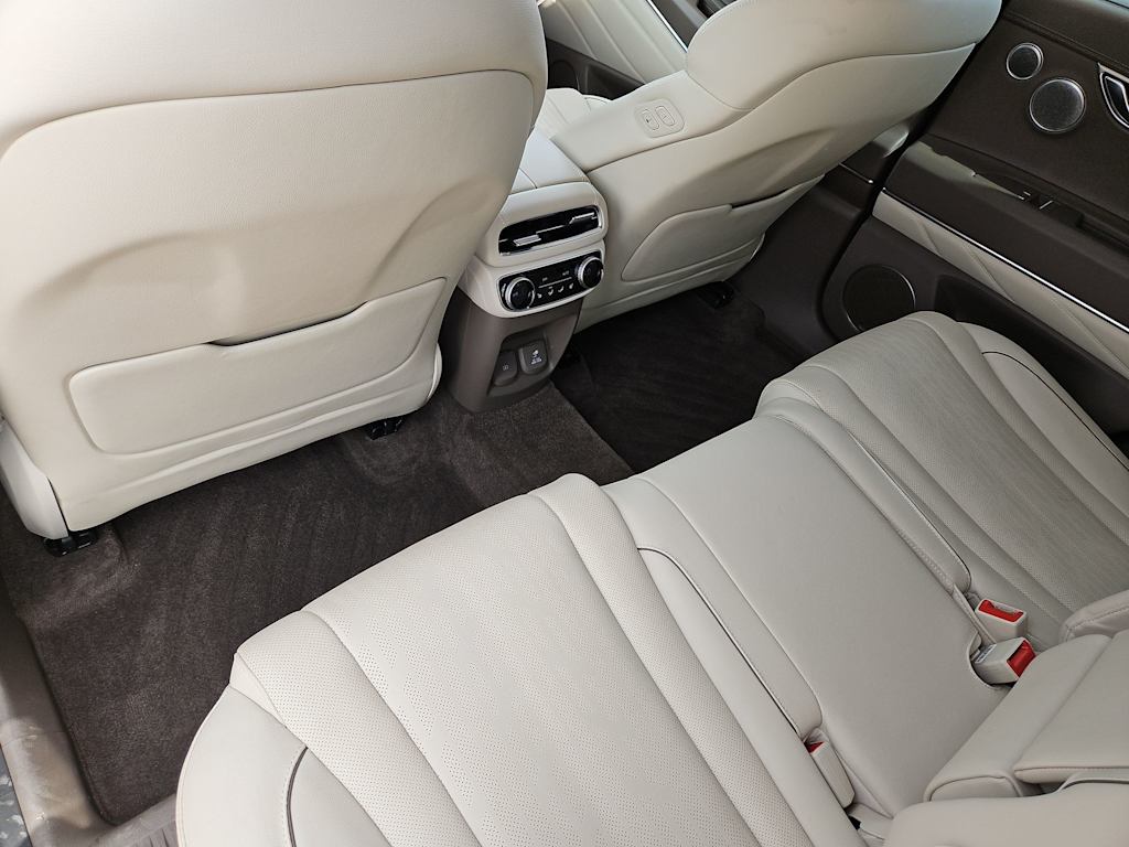 Thumbnail: 2022 Genesis GV80 - 27