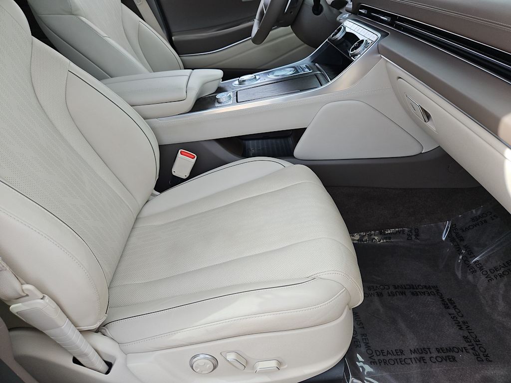 Thumbnail: 2022 Genesis GV80 - 29