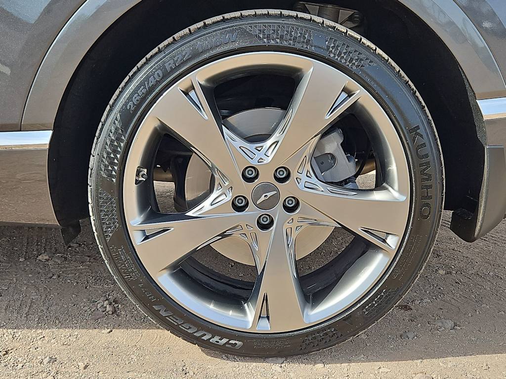 Thumbnail: 2022 Genesis GV80 - 8