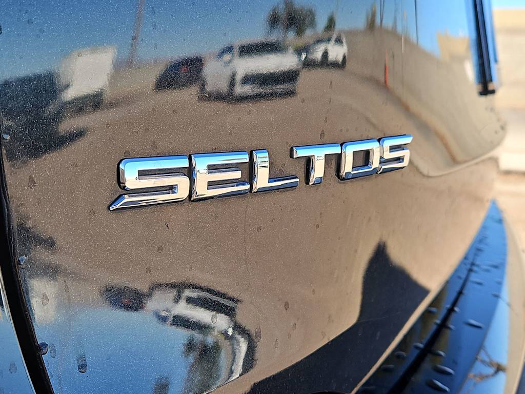 Thumbnail: 2024 Kia Seltos - 6