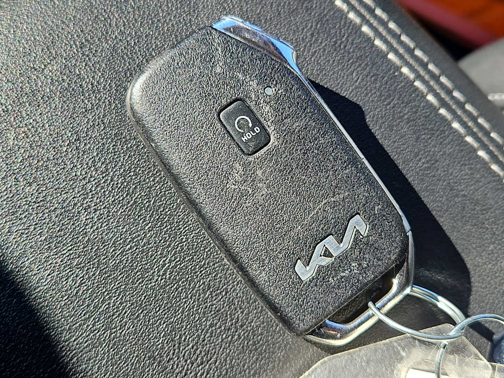 Thumbnail: 2024 Kia Seltos - 18