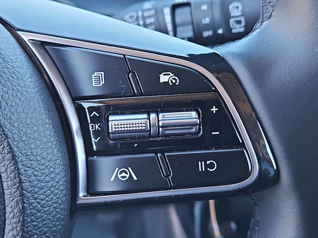 Thumbnail: 2024 Kia Seltos - 30