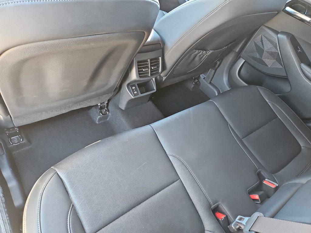 Thumbnail: 2024 Kia Seltos - 12