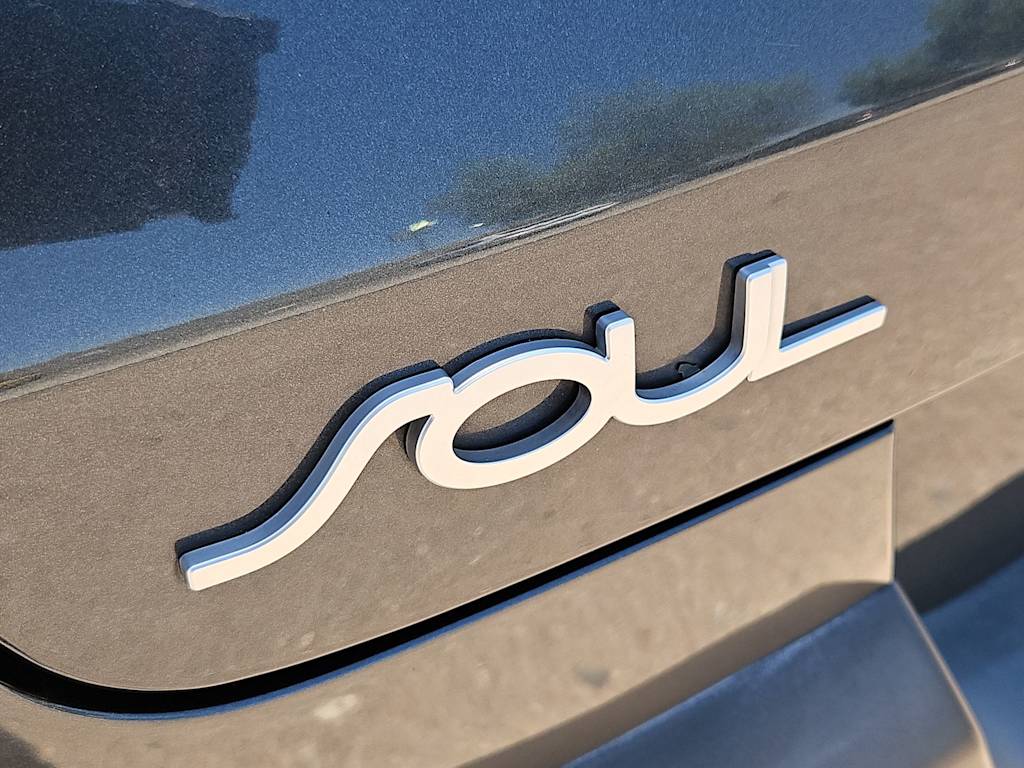 Thumbnail: 2022 Kia Soul - 25