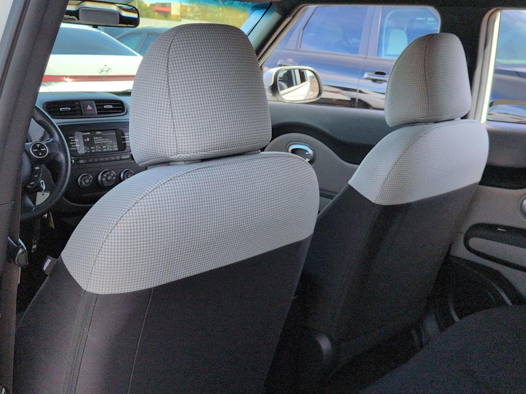 Thumbnail: 2017 Kia Soul - 11