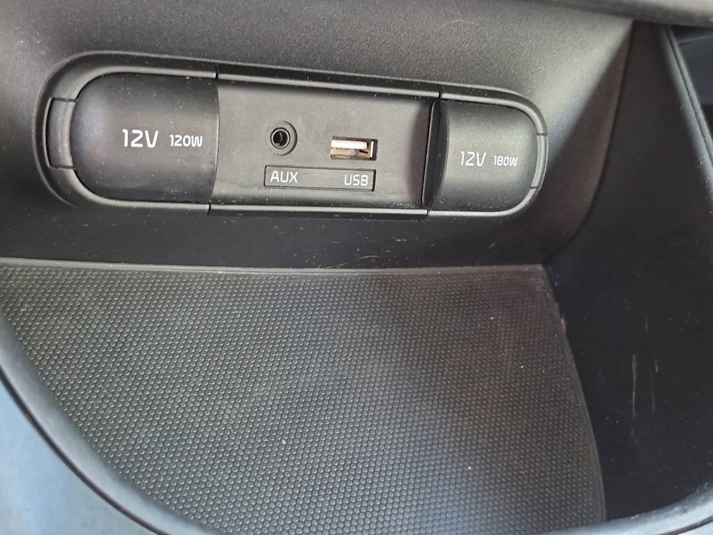 Thumbnail: 2018 Kia Soul - 33
