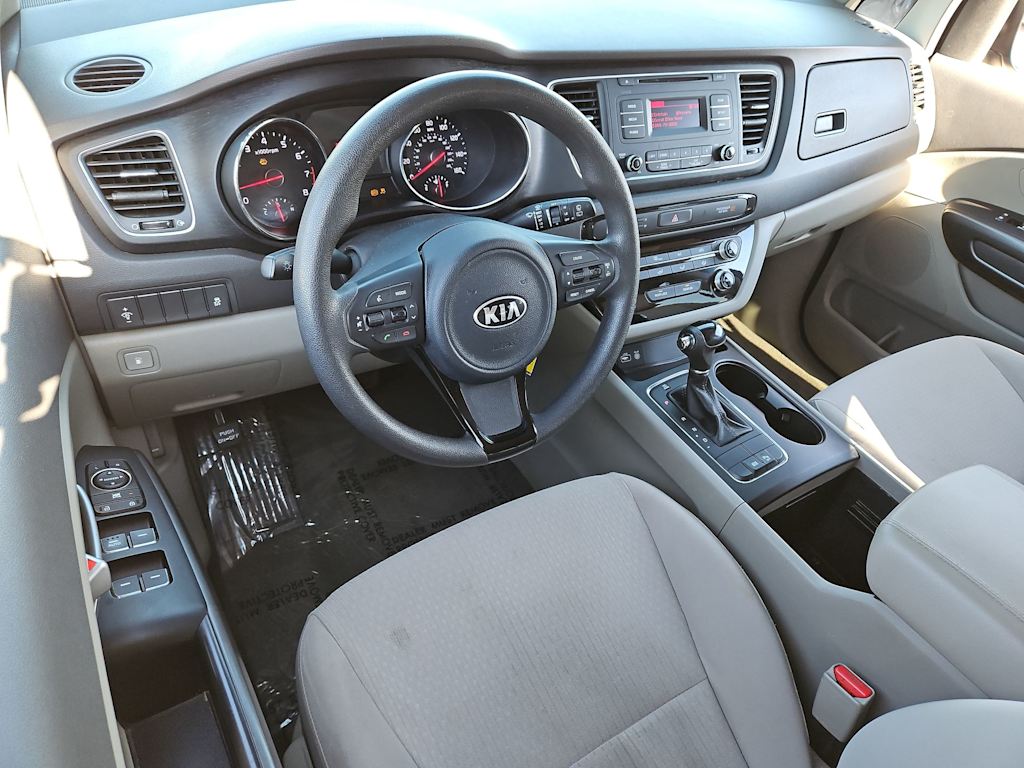 2016 Kia Sedona L 2