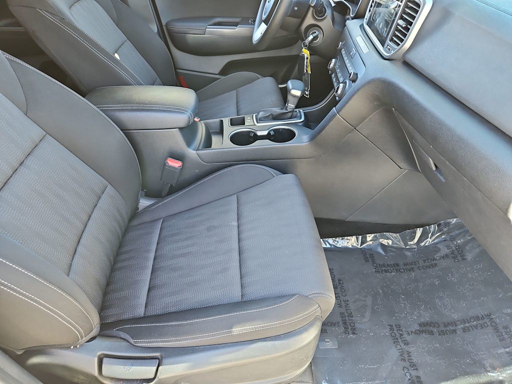 Thumbnail: 2021 Kia Sportage - 28