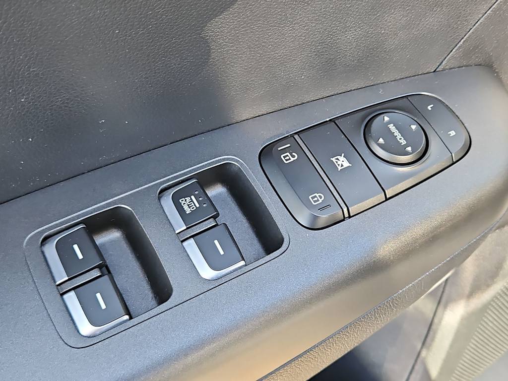 Thumbnail: 2021 Kia Sportage - 26