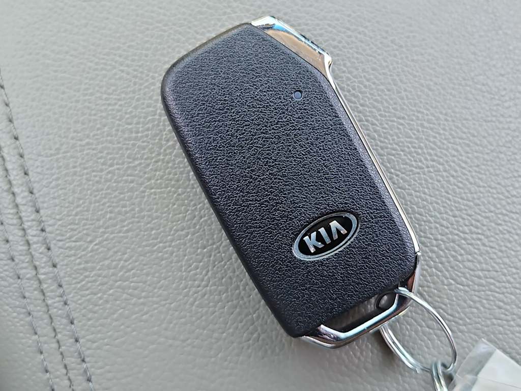 Thumbnail: 2021 Kia Sportage - 37