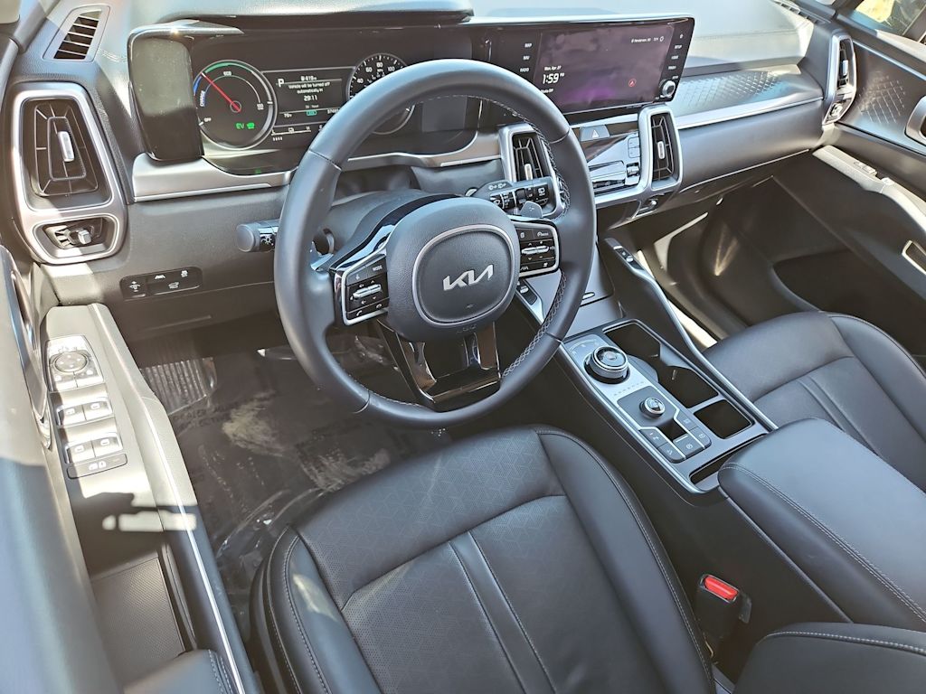 Thumbnail: 2023 Kia Sorento - 2