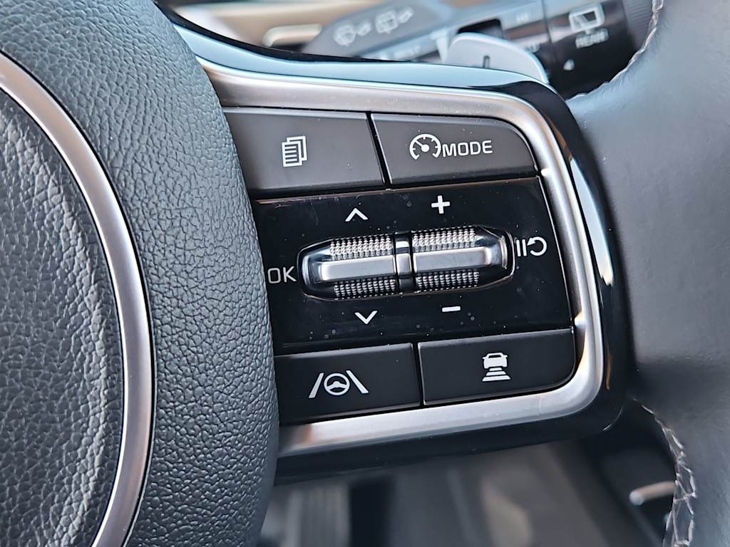 Thumbnail: 2023 Kia Sorento - 30
