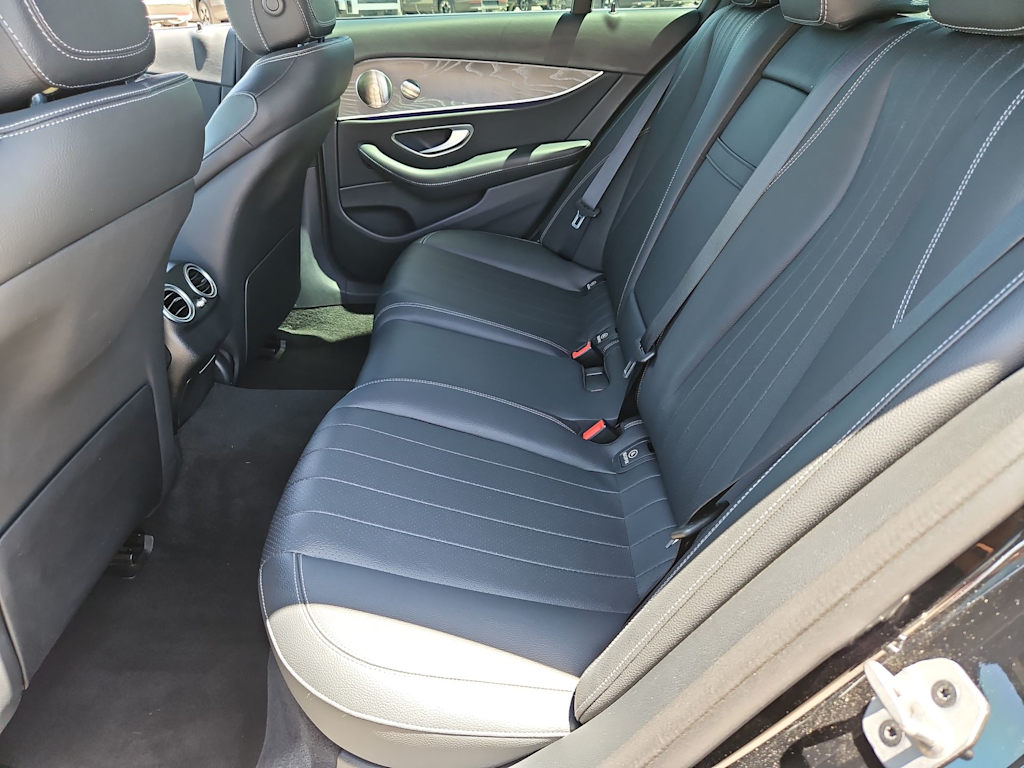 Thumbnail: 2021 Mercedes-Benz E-Class - 26