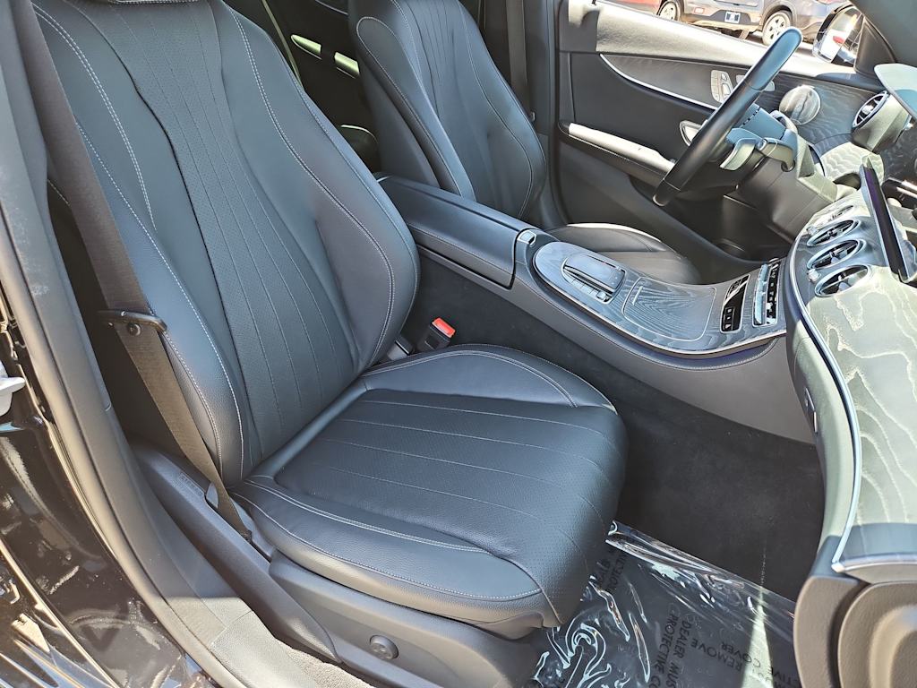 Thumbnail: 2021 Mercedes-Benz E-Class - 12