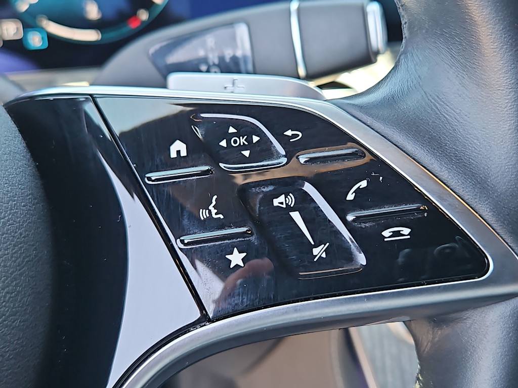 Thumbnail: 2021 Mercedes-Benz E-Class - 29