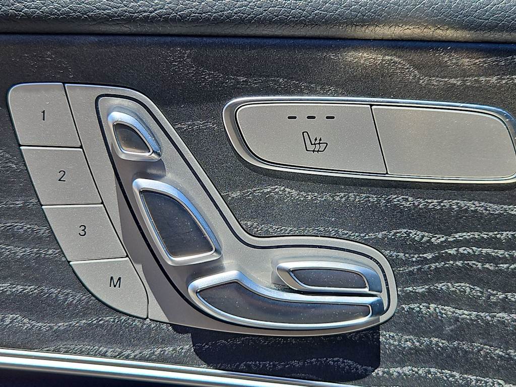 Thumbnail: 2021 Mercedes-Benz E-Class - 25