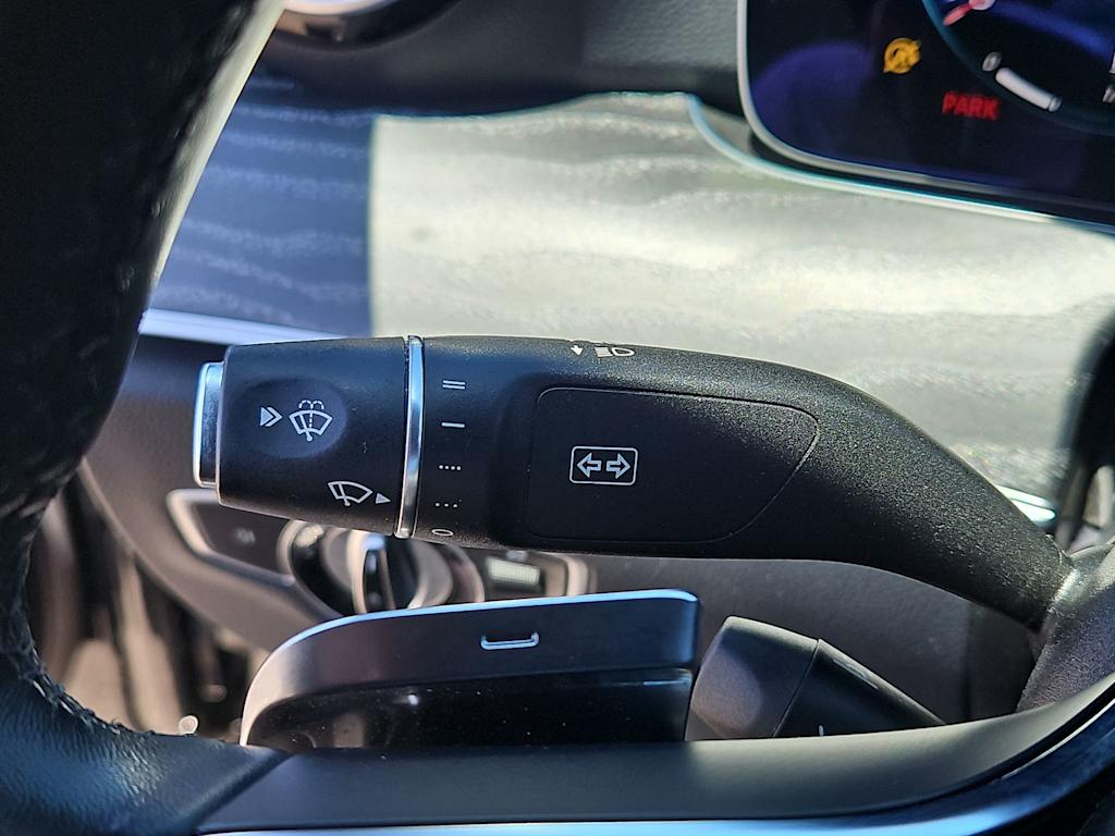 Thumbnail: 2021 Mercedes-Benz E-Class - 30