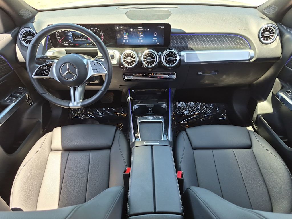 Thumbnail: 2026 Mercedes-Benz GLB - 10