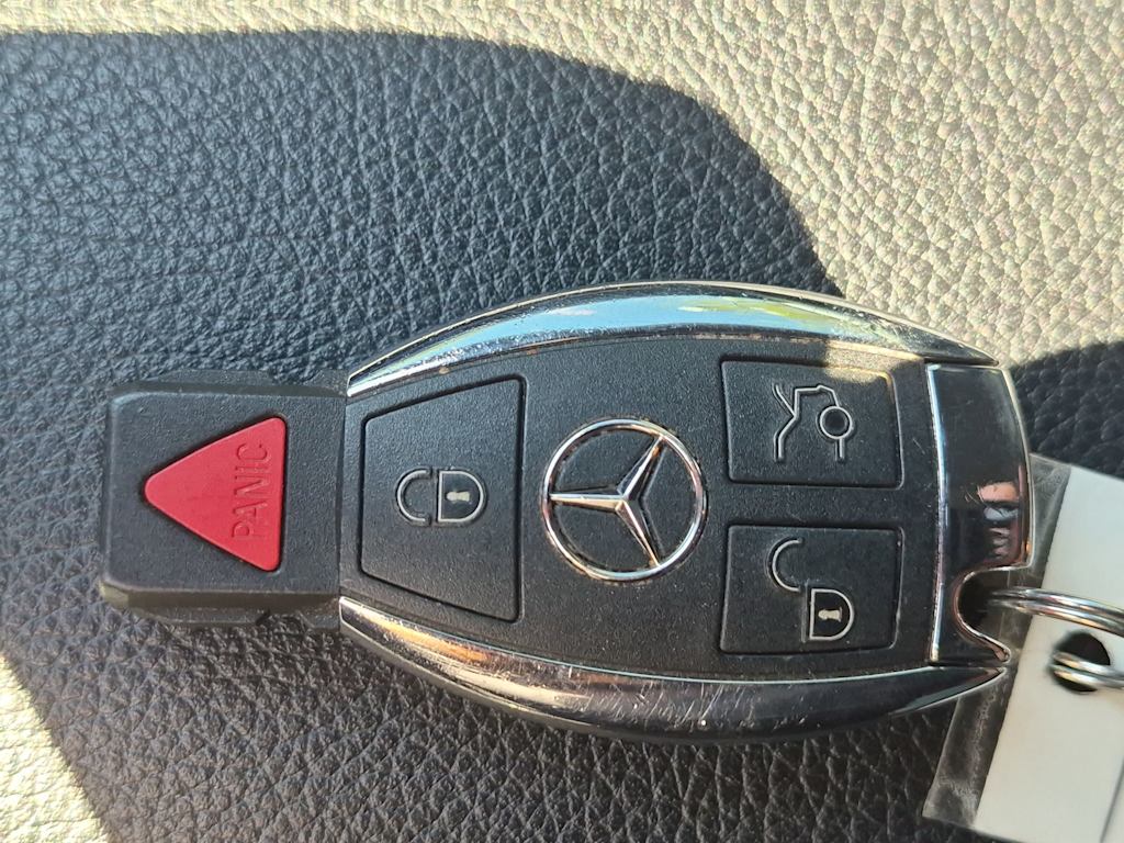Thumbnail: 2019 Mercedes-Benz GLA - 35