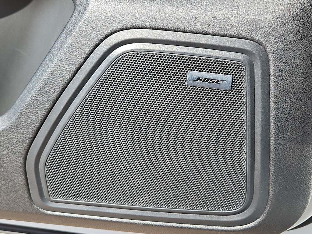 Thumbnail: 2017 Porsche Macan - 36