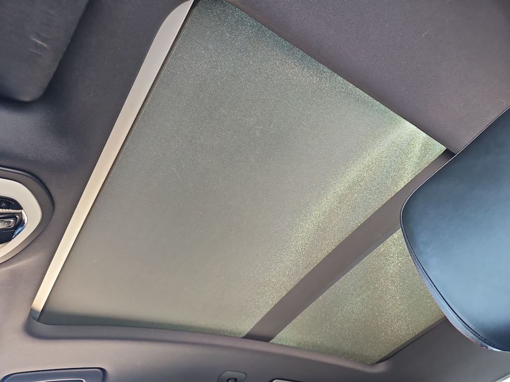 Thumbnail: 2017 Porsche Macan - 28