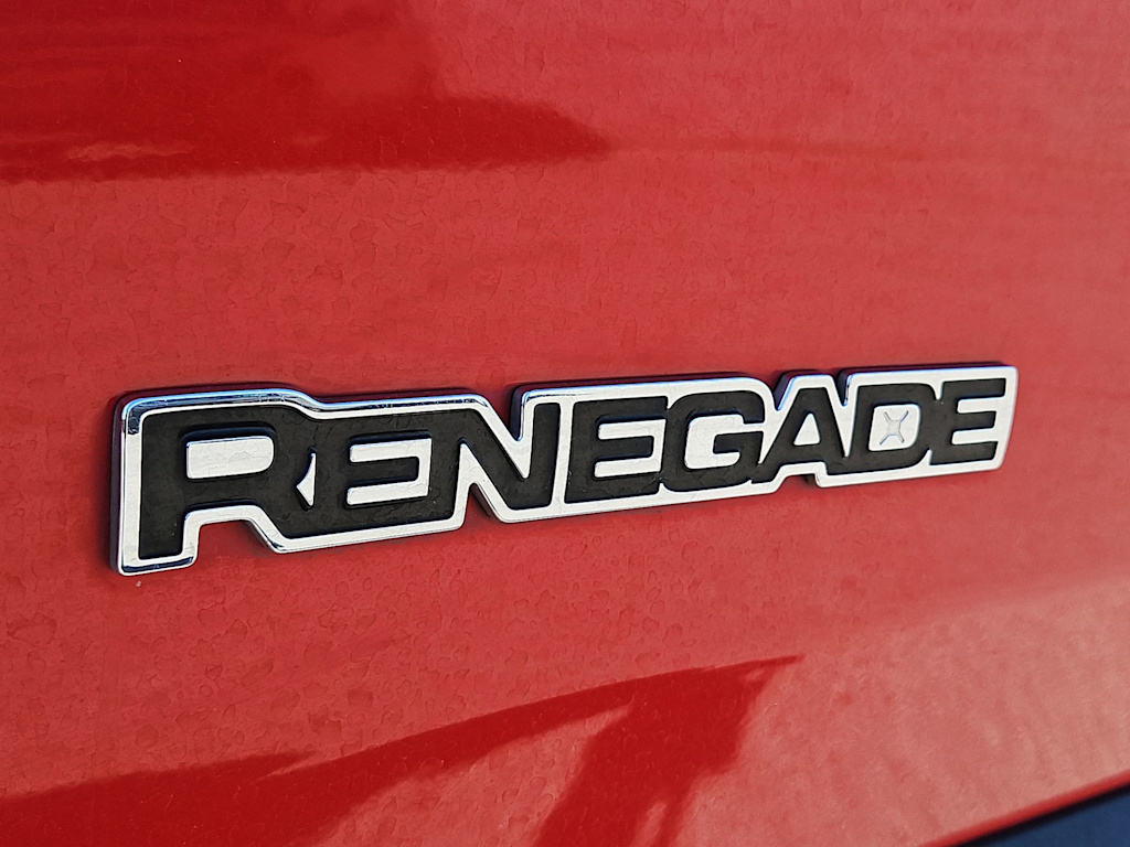 2015 Jeep Renegade Sport 7