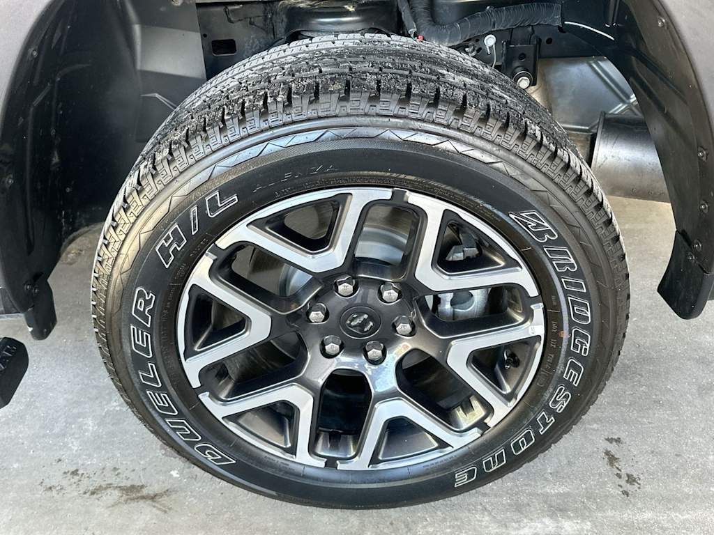 Thumbnail: 2026 RAM 1500 - 8