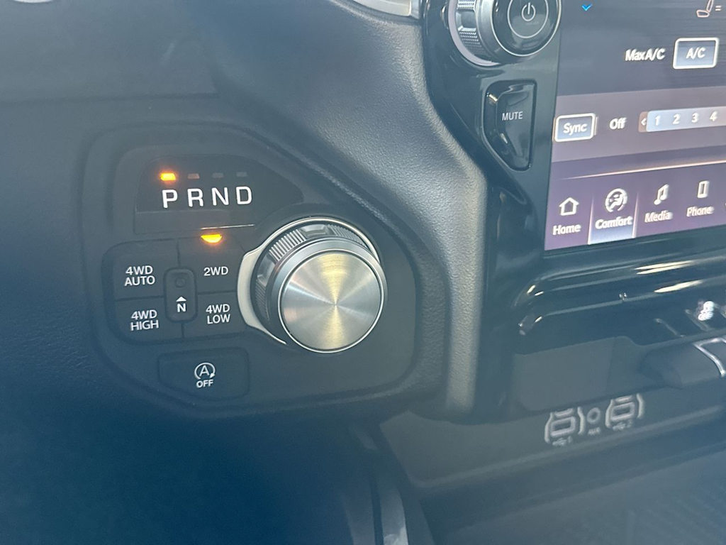 Thumbnail: 2026 RAM 1500 - 27