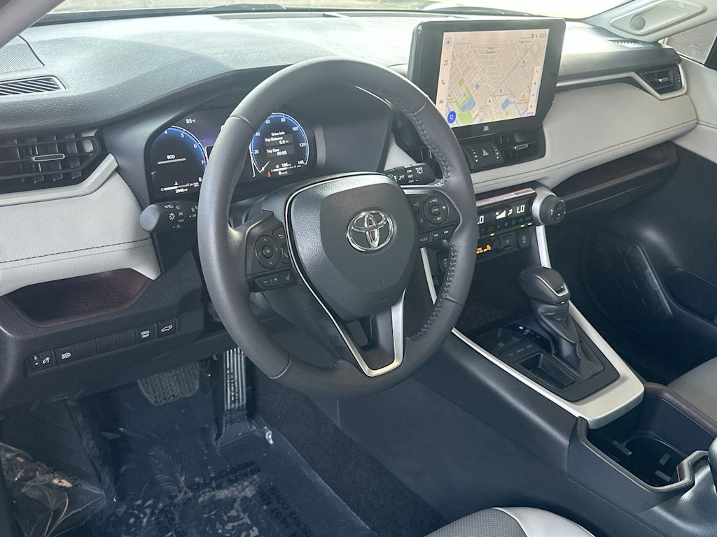 Thumbnail: 2025 Toyota RAV4 - 2